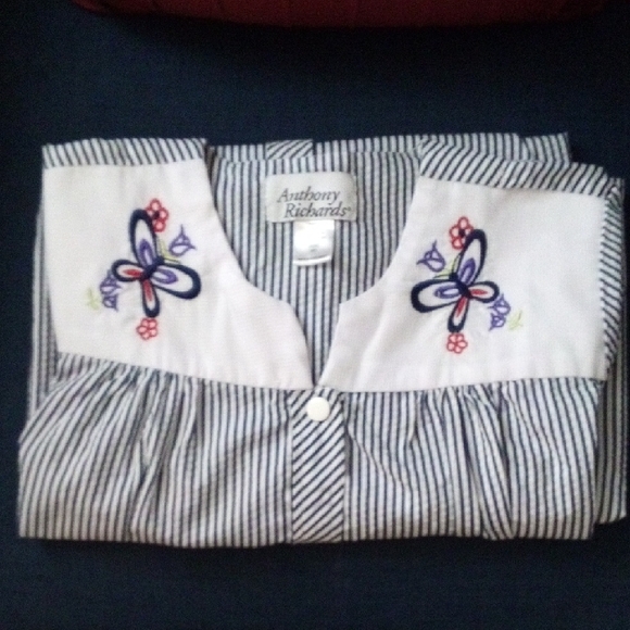 Anthony Richards Robe/House Dress - Picture 7 of 7